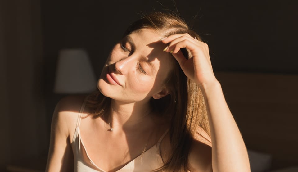 The Master Clock: Why Your First 15 Minutes Dictate Your Biological Age