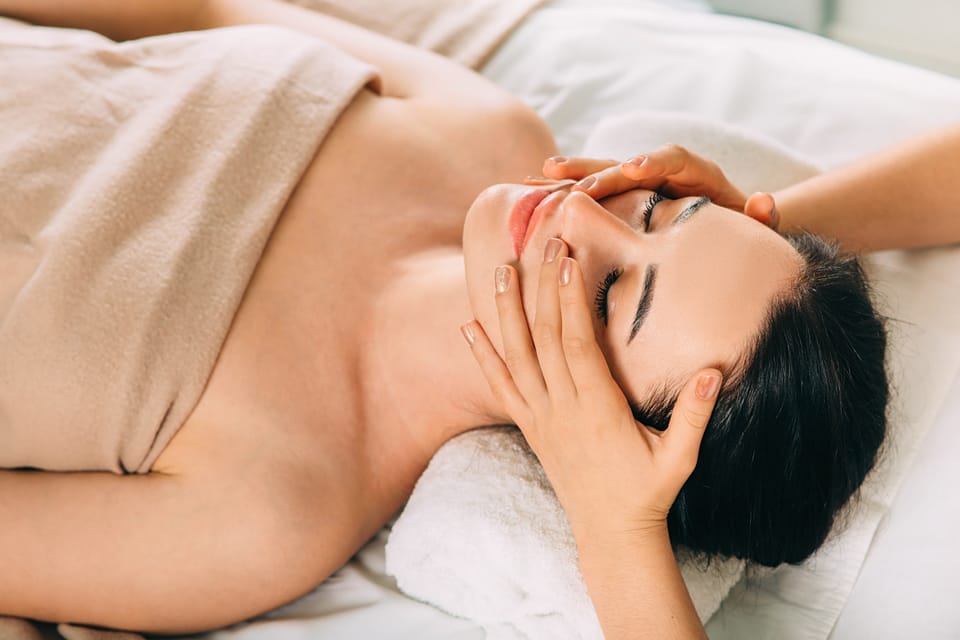 The Invisible Support System: Why Fascia Care Is the Real Secret to Graceful Aging